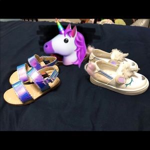 Bundle of 2! Size 5 shoes!